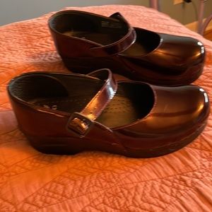 Patent leather Dansko Mary Janes -size 38